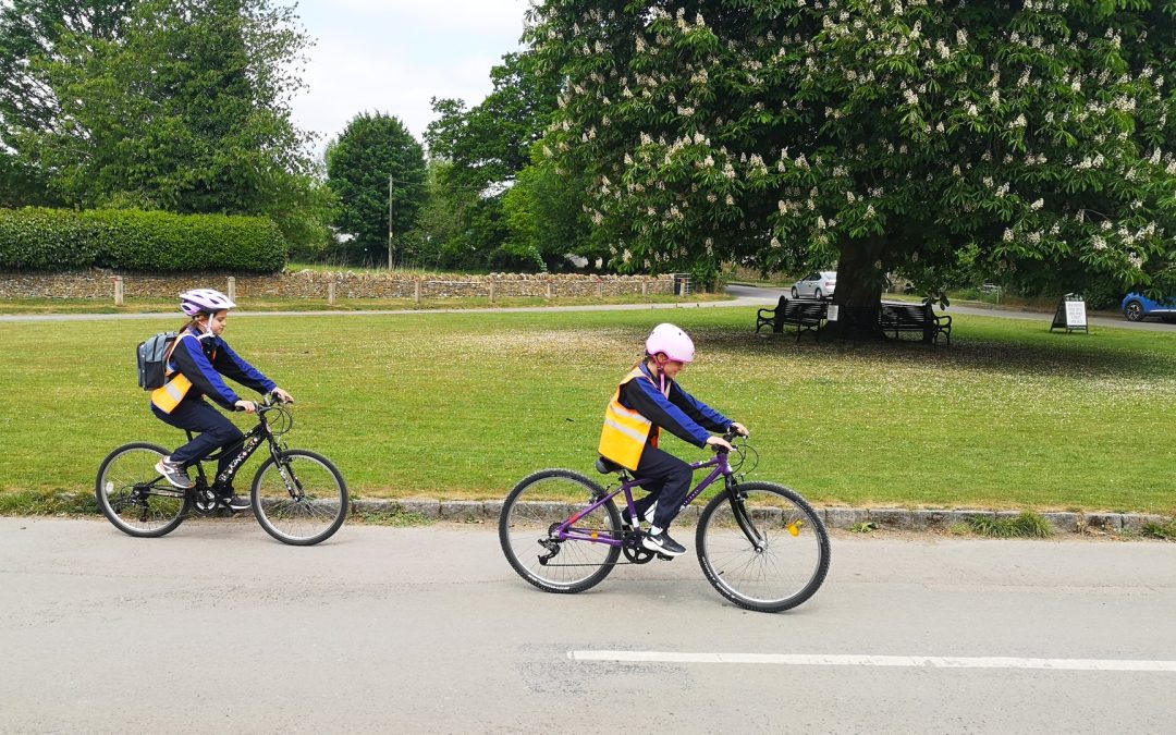 Building Confidence and Road Safety Skills: Year 5 and 6 Complete Bikeability Training